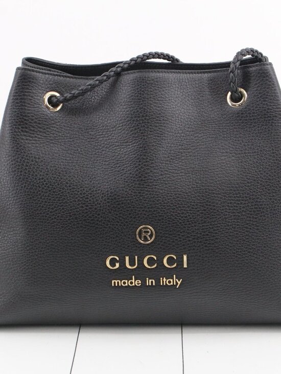 Gucci Handbags - Gucci Bag